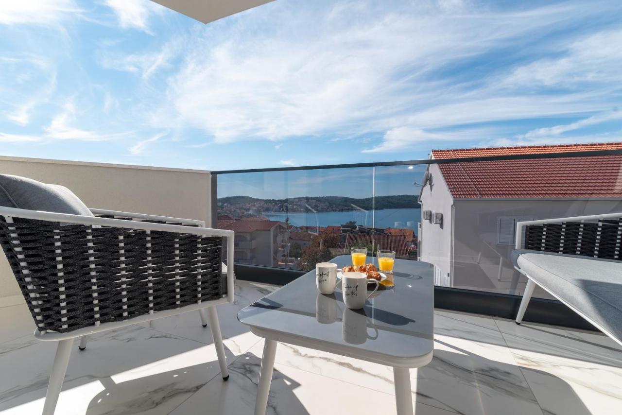 Lavender Tree - Luxury Apartments Trogir Exterior foto